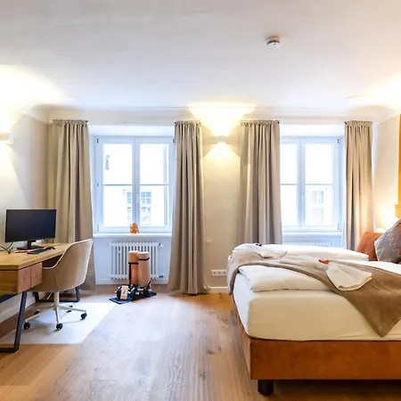 Altstadt Loft Xl I 90 Qm I 2 Schlafzimmer I 2 Arbeitsplaetze I 6 Gaeste * Passau