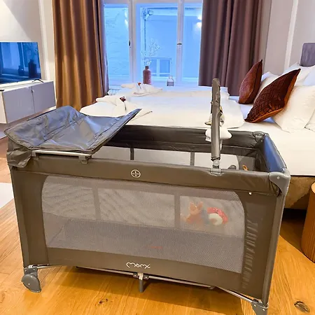Altstadt Loft Xl I 90 Qm I 2 Schlafzimmer I 2 Arbeitsplaetze I 6 Gaeste * Passau