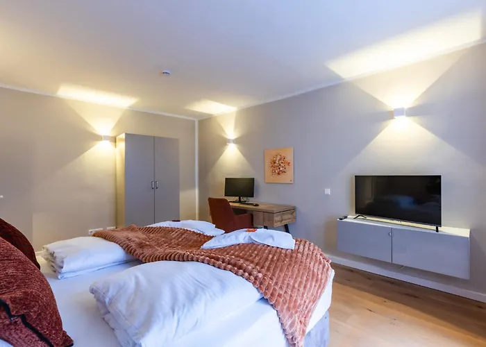 Apartman Art Loft Altstadt I 90 Qm I 2 Schlafzimmer I 2 Arbeitsplaetze I 6 Gaeste *