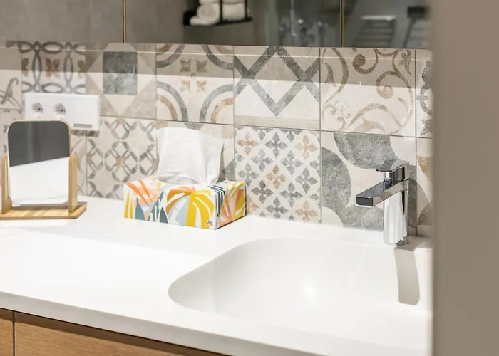 Art Loft Altstadt I 90 Qm I 2 Schlafzimmer I 2 Arbeitsplaetze I 6 Gaeste