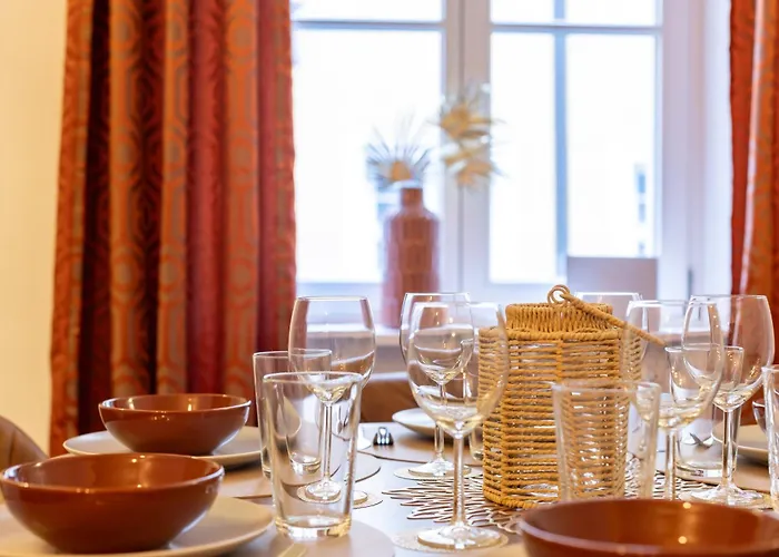 Apartman Art Loft Altstadt I 90 Qm I 2 Schlafzimmer I 2 Arbeitsplaetze I 6 Gaeste *