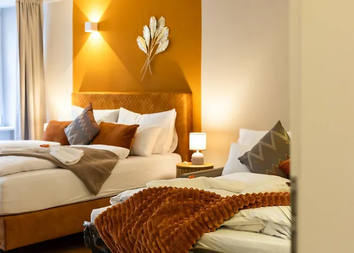 Art Loft Altstadt I 90 Qm I 2 Schlafzimmer I 2 Arbeitsplaetze I 6 Gaeste